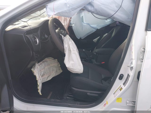 5YFBURHE0KP915117 Toyota COROLLA LE