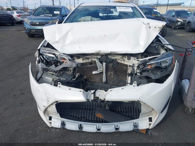 5YFBURHE0KP915117 Toyota COROLLA LE