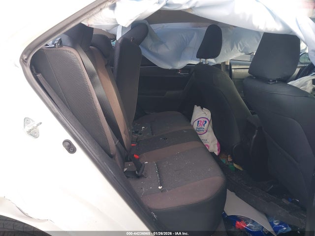 5YFBURHE0KP915117 Toyota COROLLA LE