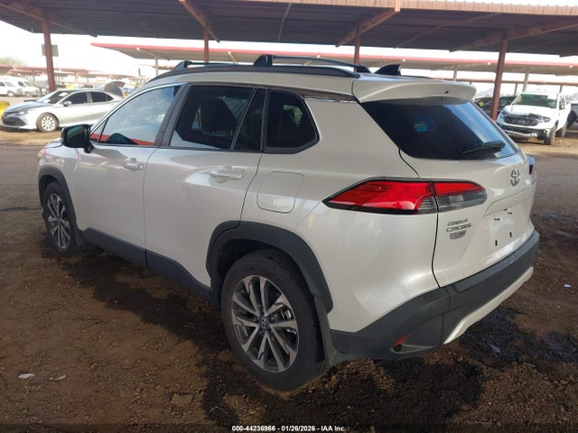 Toyota Corolla Cross Xle 2025 7MUDAAAG9SV135919 Image 3