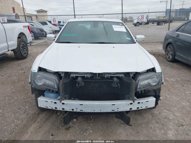 Продажа на аукционе авто 2023 Chrysler 300 300s, vin: 2C3CCABG0PH677435, номер лота: 44236979