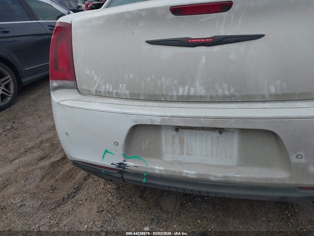 Продажа на аукционе авто 2023 Chrysler 300 300s, vin: 2C3CCABG0PH677435, номер лота: 44236979