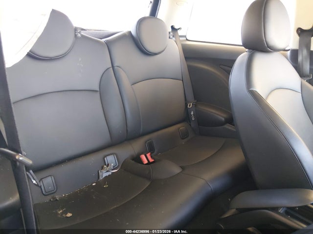 2011 MINI COOPER S WMWSV3C57BTY20481 Photo 7