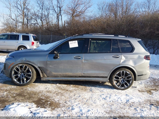5UX23EM00P9N89076 BMW X7 Xdrive40i