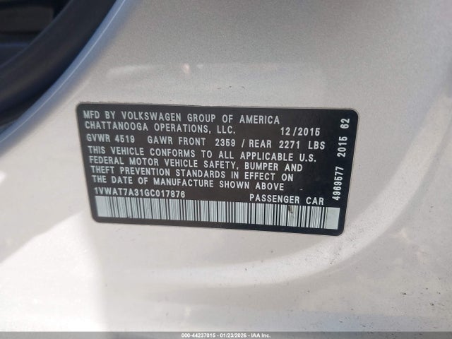 1VWAT7A31GC017876 Volkswagen Passat 1.8t S