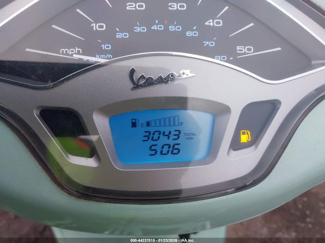 ZAPCAV6B0L5100069 Vespa Lx 50