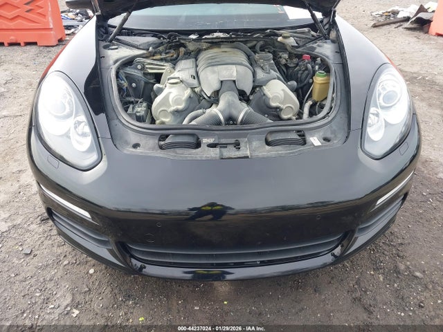 2016 PORSCHE PANAMERA WP0AA2A74GL002237 Photo 9