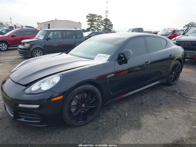 2016 PORSCHE PANAMERA WP0AA2A74GL002237 Photo 1
