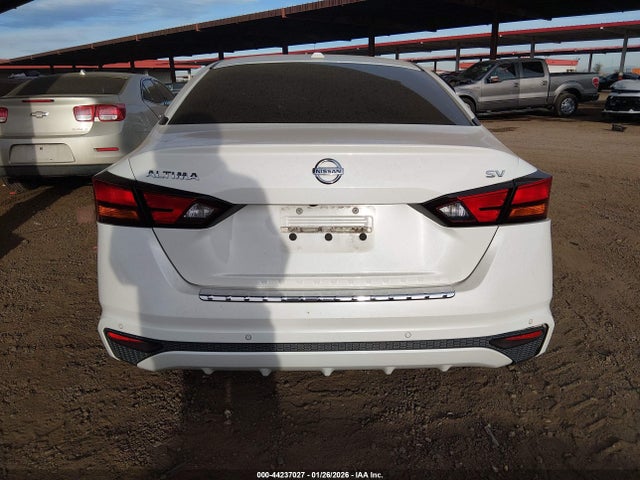 1N4BL4DV1NN322630 Nissan Altima Sv Fwd