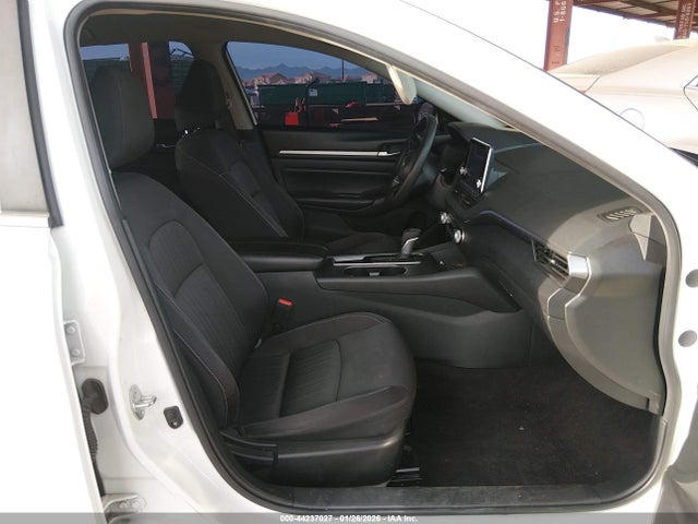 1N4BL4DV1NN322630 Nissan Altima Sv Fwd