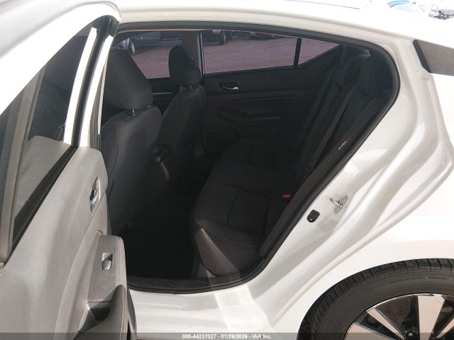 1N4BL4DV1NN322630 Nissan Altima Sv Fwd