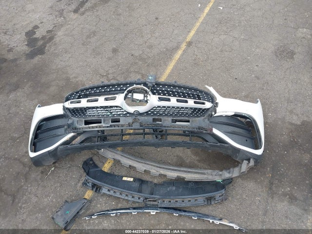 W1N4N4HB9NJ368963 Mercedes-Benz Gla 250 4matic