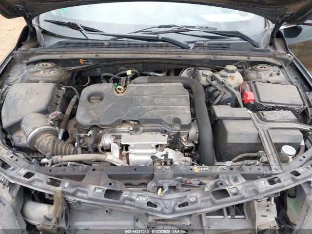 1G1ZD5ST3LF106209 Chevrolet Malibu Fwd Lt