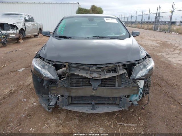 1G1ZD5ST3LF106209 Chevrolet Malibu Fwd Lt