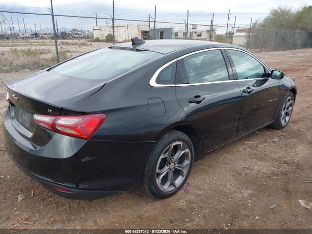 1G1ZD5ST3LF106209 Chevrolet Malibu Fwd Lt