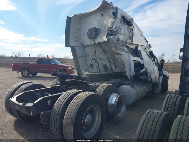 Продажа на аукционе авто 2021 Peterbilt 579, vin: 1XPBD49X3MD736156, номер лота: 44237048