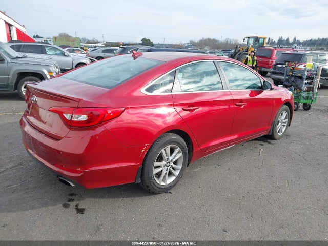 Hyundai SONATA SE 2015 5NPE24AF7FH216451 Image 4
