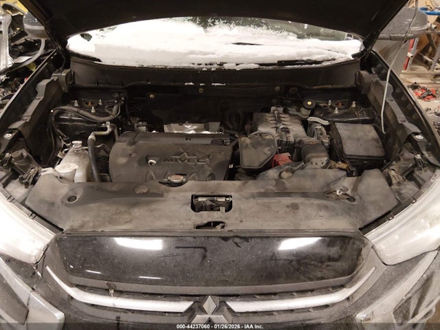 2018 MITSUBISHI OUTLANDER SPORT JA4AP3AW3JU014354 Photo 9