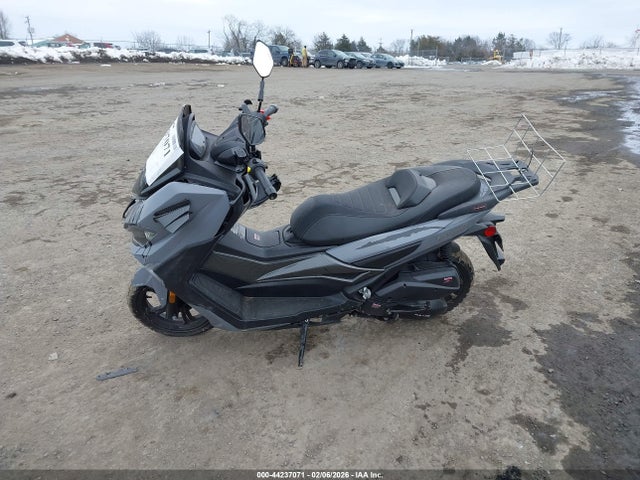 HZ2TCDMNXS1001415 Zhilong Q-max