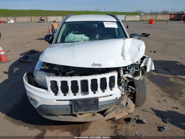 Jeep Compass Sport Se 2016 1C4NJDBB7GD632490 Image 12