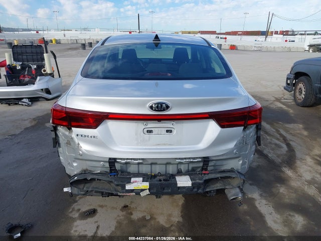 3KPF24AD3KE118292 KIA Forte Lxs