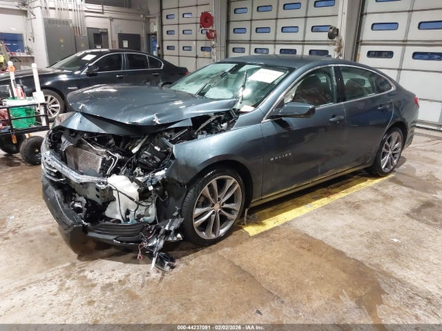 1G1ZD5ST0MF028392 Chevrolet Malibu Fwd Lt