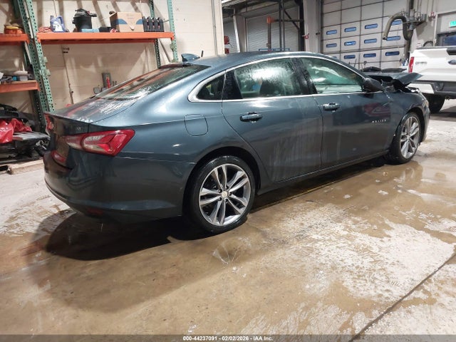 1G1ZD5ST0MF028392 Chevrolet Malibu Fwd Lt