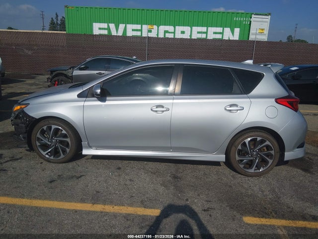 JTNKARJE0JJ566493 Toyota COROLLA IM