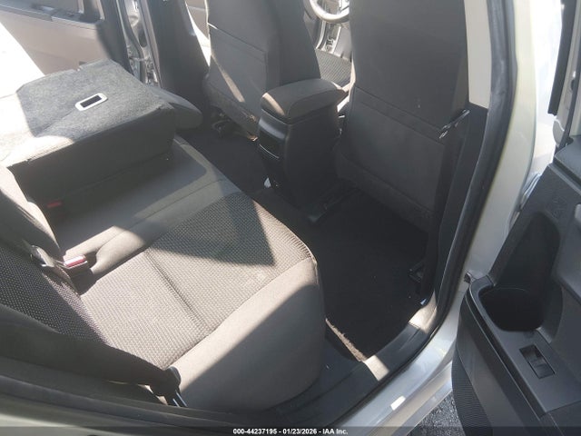 JTNKARJE0JJ566493 Toyota COROLLA IM