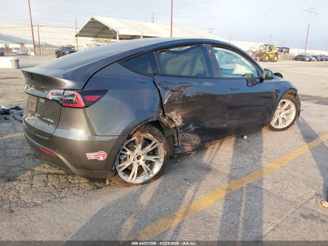 2022 TESLA MODEL Y 7SAYGDEE8NF393106 Photo 3