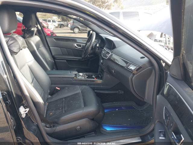 2011 Mercedes-benz E 350 მანქანა იყიდება აუქციონზე, vin: WDDHF5GBXBA403802, აუქციონის ნომერი: 44237210