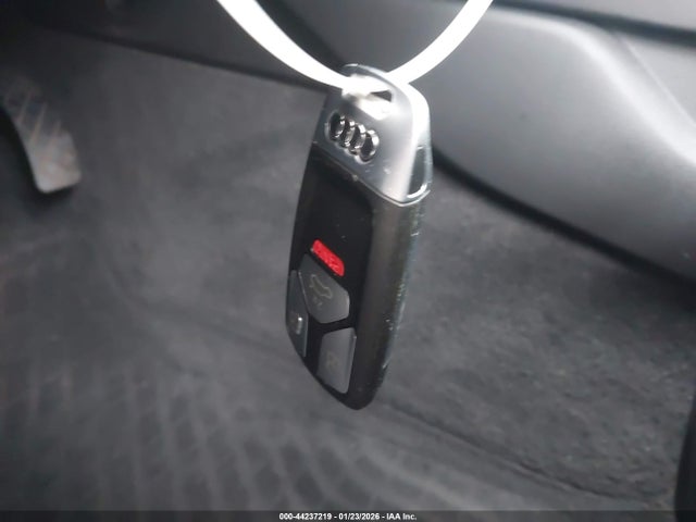 2021 AUDI A4 WAUEAAF47MA016356 Photo 10