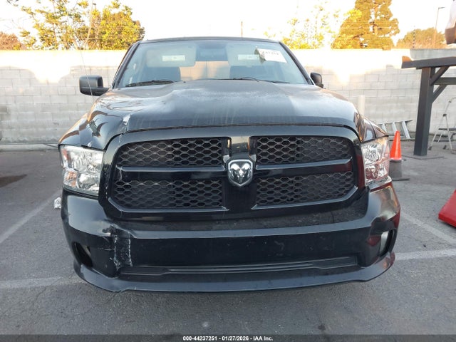 44237251 :رقم المزاد ، 1C6RR6KT9DS656304 vin ، 2013 Ram 1500 Express مزاد بيع