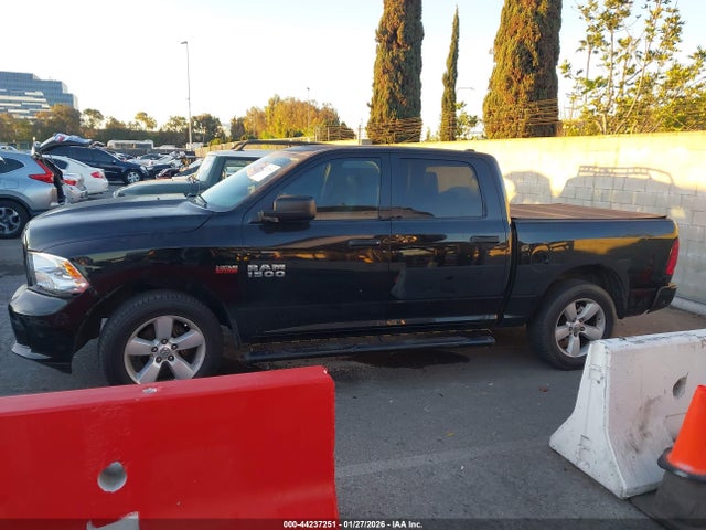 44237251 :رقم المزاد ، 1C6RR6KT9DS656304 vin ، 2013 Ram 1500 Express مزاد بيع