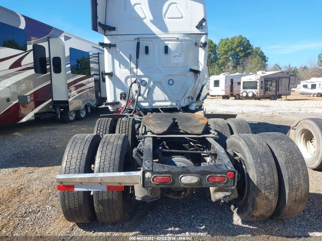 Freightliner New Cascadia 126 2025 3AKJHHDR5SSVY3670 Image 15