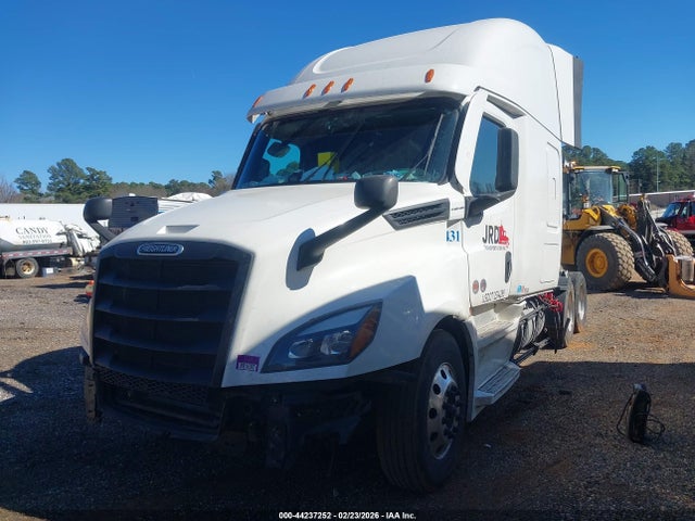Freightliner New Cascadia 126 2025 3AKJHHDR5SSVY3670 Image 2