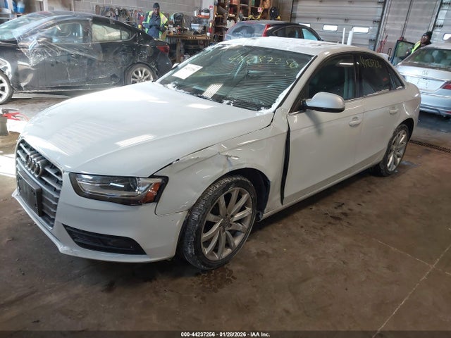 2013 AUDI A4 WAUFFAFL8DN051106 Photo 1