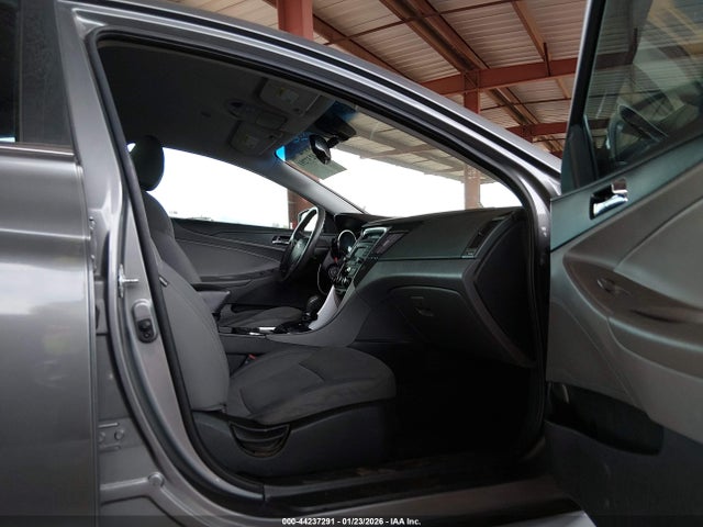 5NPEB4ACXEH914606 Hyundai SONATA GLS