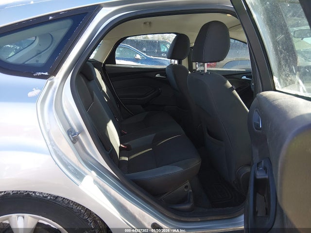 Ford FOCUS SE 2014 1FADP3K2XEL114161 Image 8