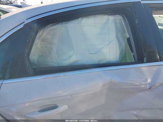 Audi A4 40 Premium/40 Titanium Premium 2019 WAUGMAF49KN002576 Image 19