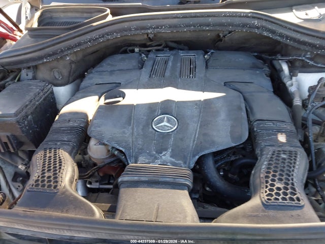 2017 MERCEDES-BENZ GLS 450 4JGDF6EE9HA760176 Photo 9