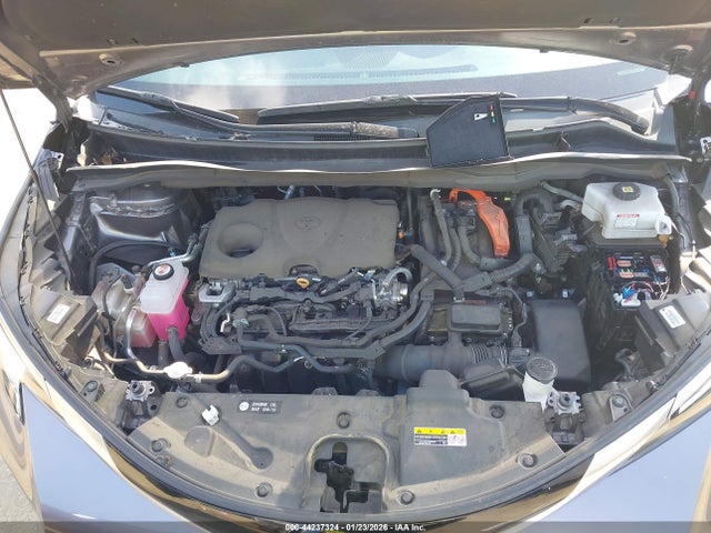 5TDZSKFC9NS064394 Toyota Sienna Limited