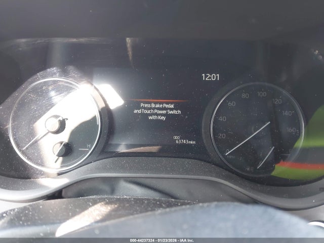 5TDZSKFC9NS064394 Toyota Sienna Limited