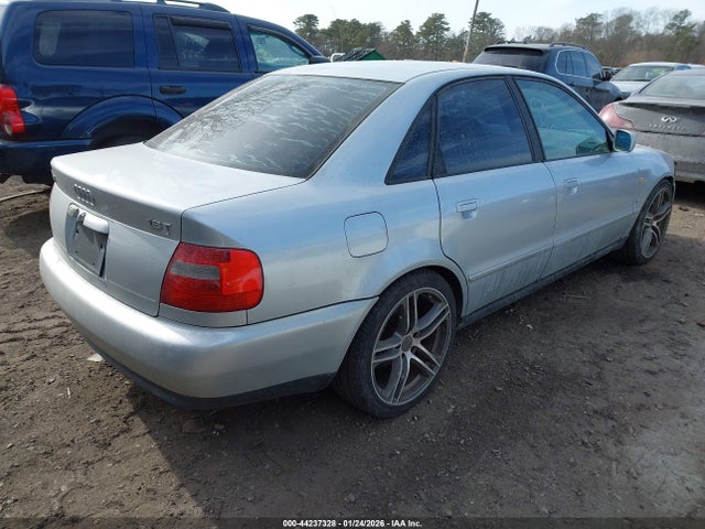 Aukcja sprzedaży 1997 Audi A4 1.8 T, vin: WAUCB88D1VA243036, numer aukcji: 44237328