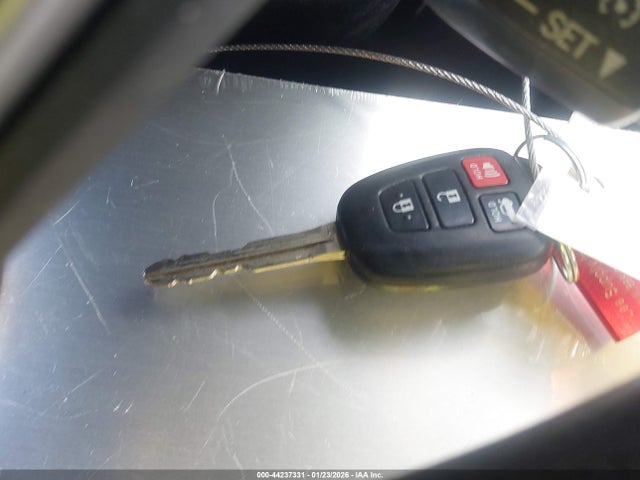 Toyota COROLLA LE 2014 5YFBURHE4EP111066 Image 11