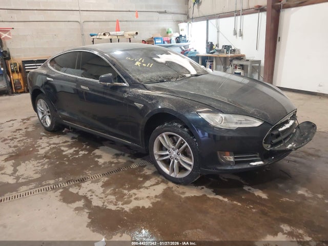 2014 TESLA MODEL S 5YJSA1H12EFP50372 Photo 0