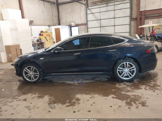 Tesla Model S P85 2014 5YJSA1H12EFP50372 Image 14