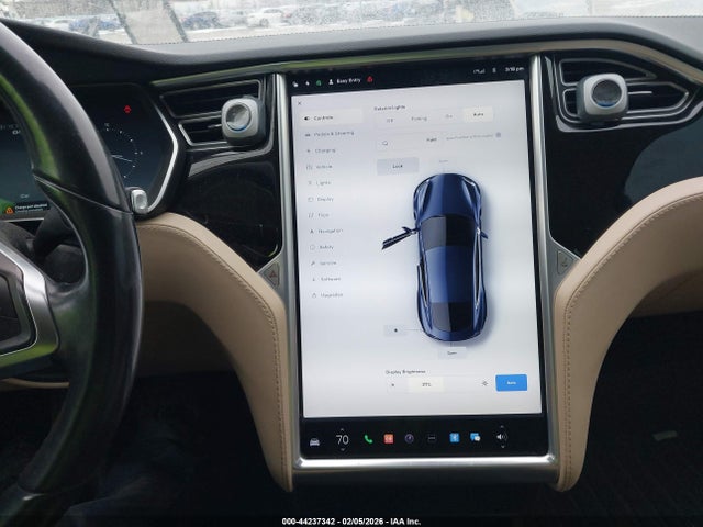 Tesla Model S P85 2014 5YJSA1H12EFP50372 Image 18
