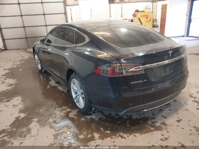 2014 TESLA MODEL S 5YJSA1H12EFP50372 Photo 2