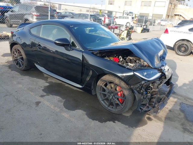 2024 TOYOTA GR86 JF1ZNBE11R8761176